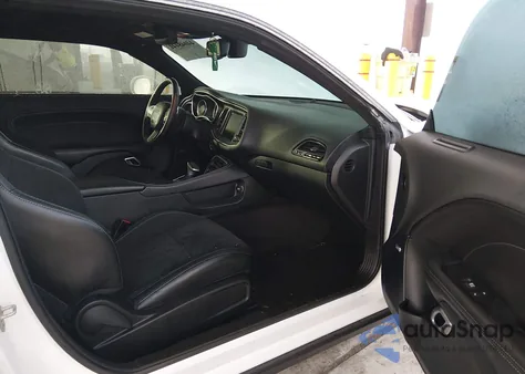 2016 Dodge Challenger R/T Scat Pack z USA, uszkodzony, nr VIN 2C3CDZFJ7GH164703